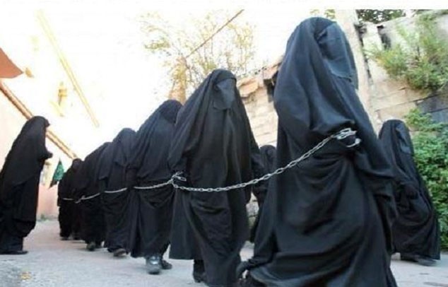 ISIS Female Police Disfigure 15 Women With Acid for Not Wearing Niqab